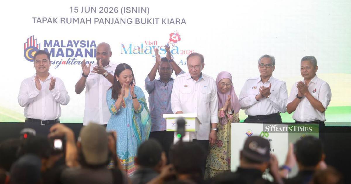 Anwar Warns Against Divisive Politics as Communities Bear the Cost