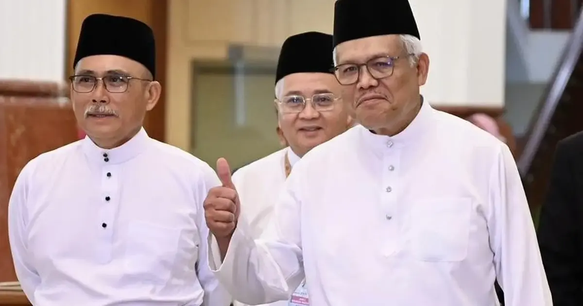 Hamzah Appointed Opposition Leader With Backing of PAS and Majority Bersatu MPs, Says Kiandee