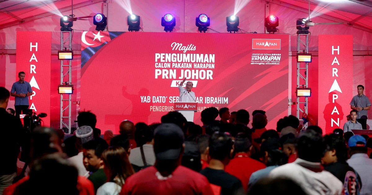 Anwar Calls for Johor Election to Stay Clear of Royal Institutions