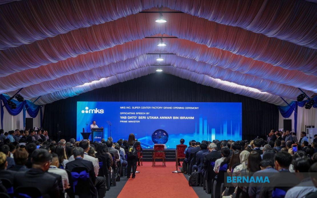 Malaysia's Non-Aligned Strategy Opens Economic Doors Across Geopolitical Divides, Says PM Anwar