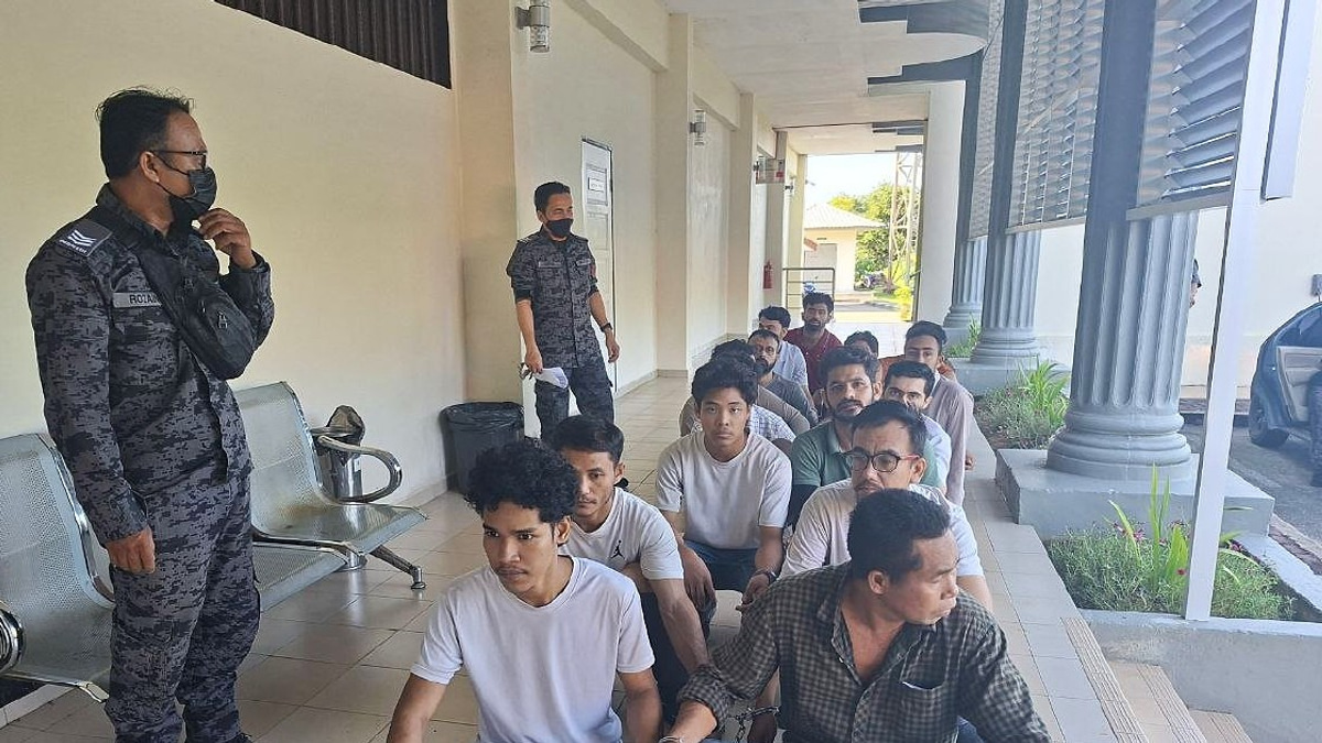 14 Foreign Nationals Face Court Over Illegal Entry and Visa Violations in Pasir Mas