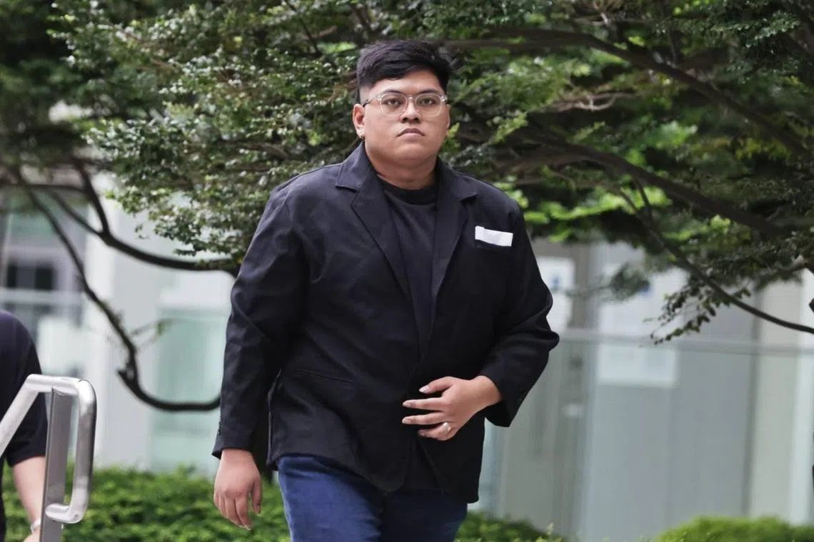 Vape Peddler Jailed for Dangerous Escape During Singapore Drug Raid