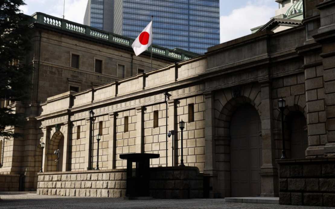 Japanese Yen Plumbs 39-Year Low as Dollar Strength Persists Despite Official Warnings