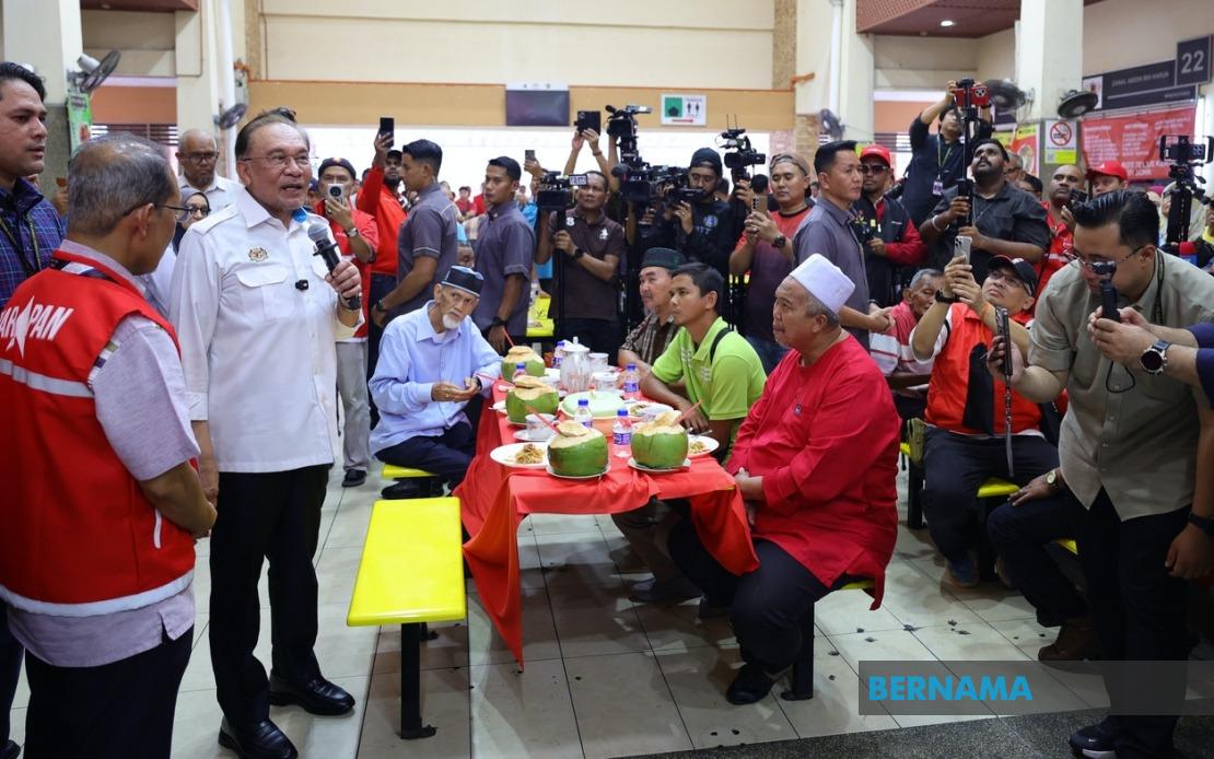 Anwar Urges Negeri Sembilan Voters to Renew Pakatan Harapan's Mandate for Stability