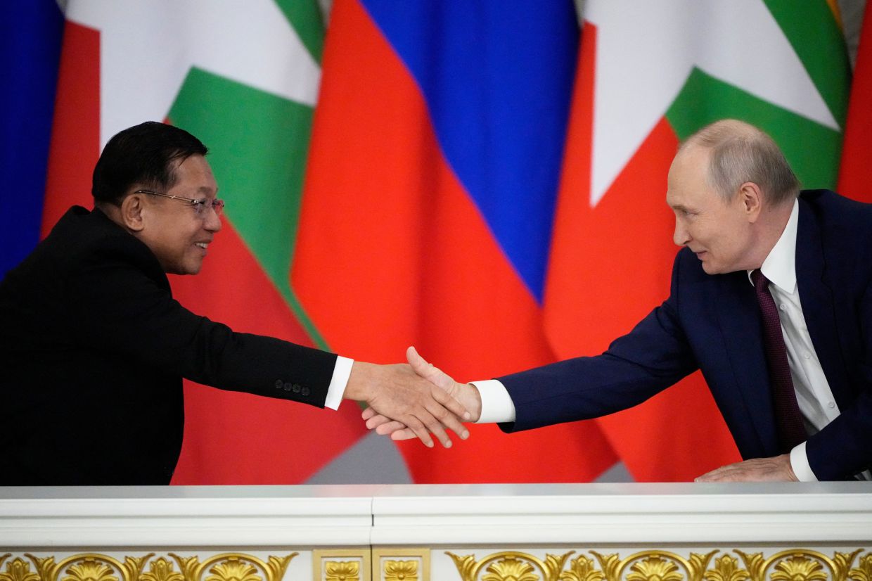Putin Signals Deepening Strategic Partnership with Myanmar's Military Leadership