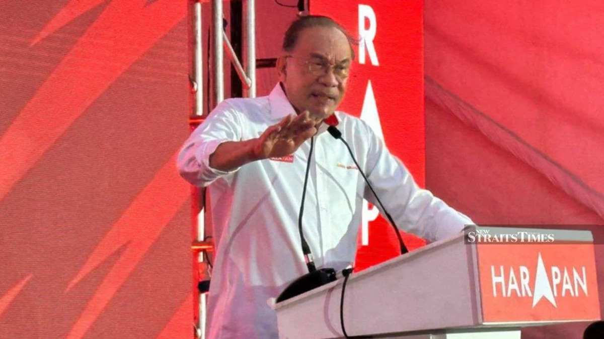 Anwar Urges PH Unity in Johor, Warns Against Coalition Infighting Ahead of Elections