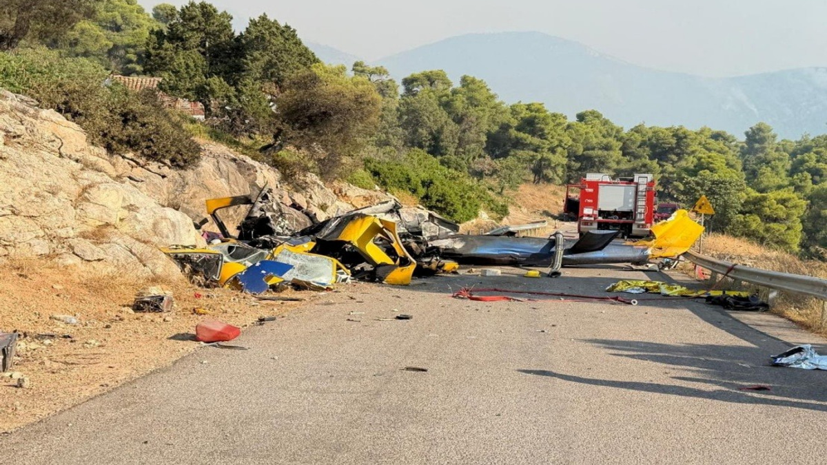 Two Killed in Mid-Air Collision of Firefighting Helicopters in Greece