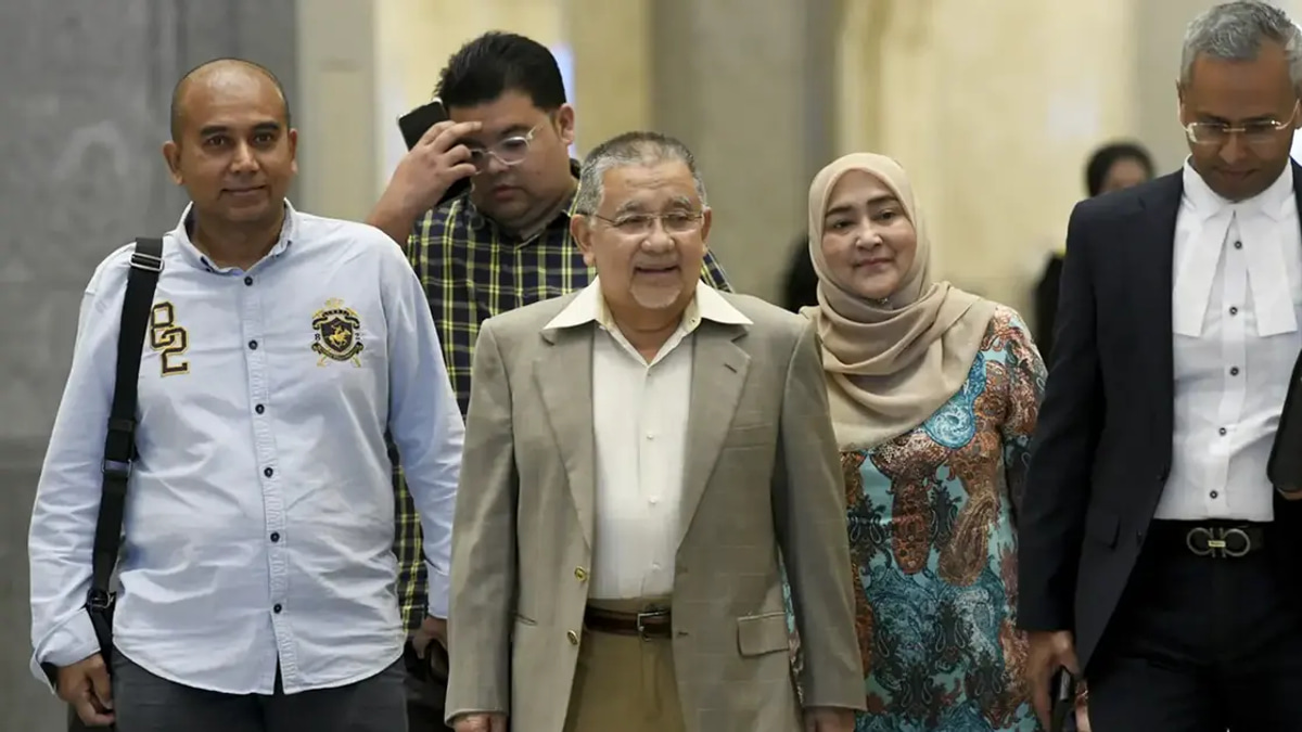 Former Umno Leader Isa Samad Exhausts Legal Options as Court Dismisses Final Appeal