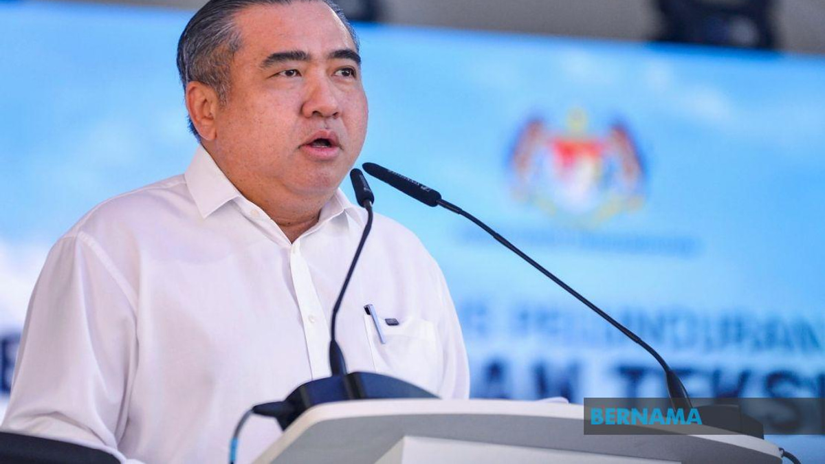 MADANI Taxi Reform Replaces Leasing with Outright Vehicle Ownership for Drivers