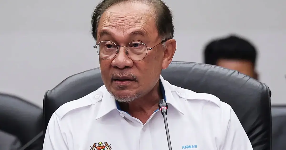 Anwar Redirects Opposition Focus to Tabung Haji Report Rather Than Personal Criticism