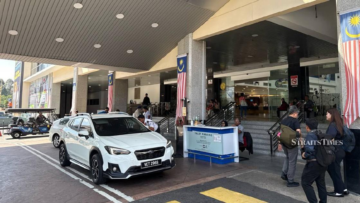 Ismail Sabri's Legal Team Visits Hospital as Former PM Continues Cardiac Treatment