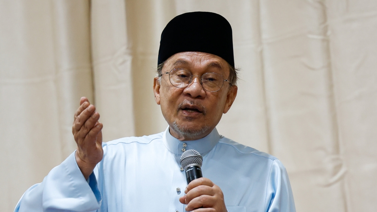 Anwar Confirms Full Tabung Haji RCI Report Released Without Redactions