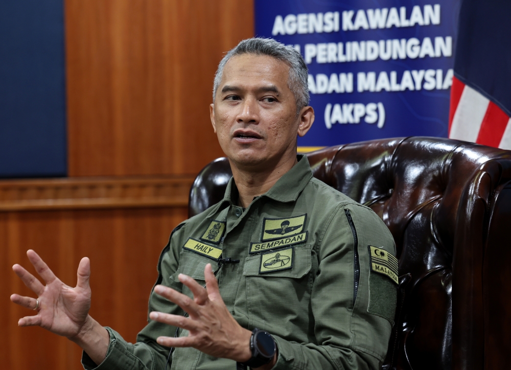 Malaysia Airlines Pilot's Luggage Cleared KLIA Screening Before Jakarta Drug Arrest, Says Border Chief