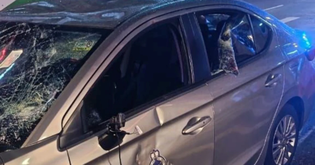 Foreign Homeless Man Arrested After Damaging Police Car in Kuala Lumpur