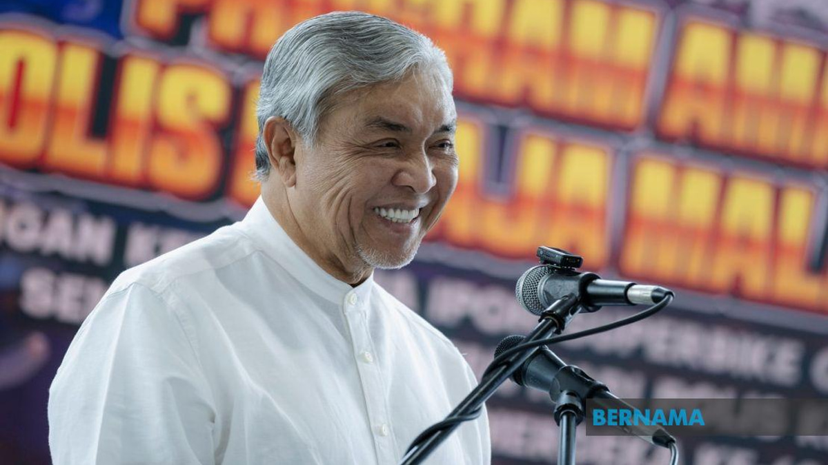 Respect Local Laws, Ahmad Zahid Tells Malaysian Motorcyclists Abroad