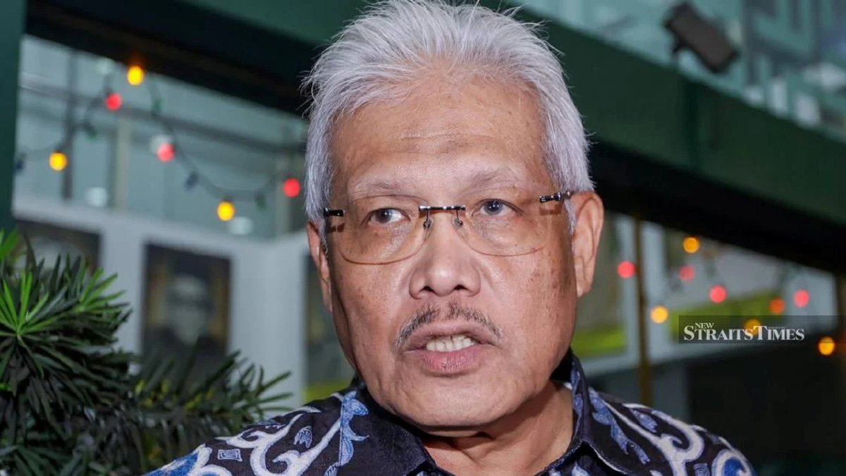 Official Opposition Leader Status for Hamzah Zainudin to Be Formally Notified Before Next Parliament Sitting