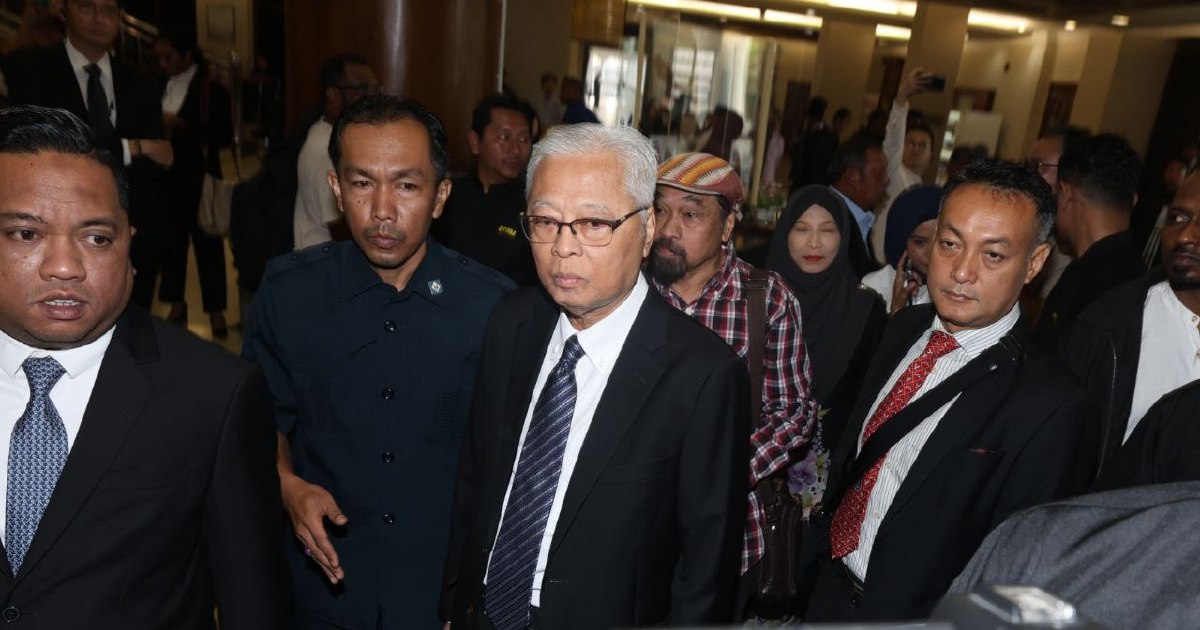 Ex-PM Ismail Sabri Appears in Court Facing Asset Declaration Charge