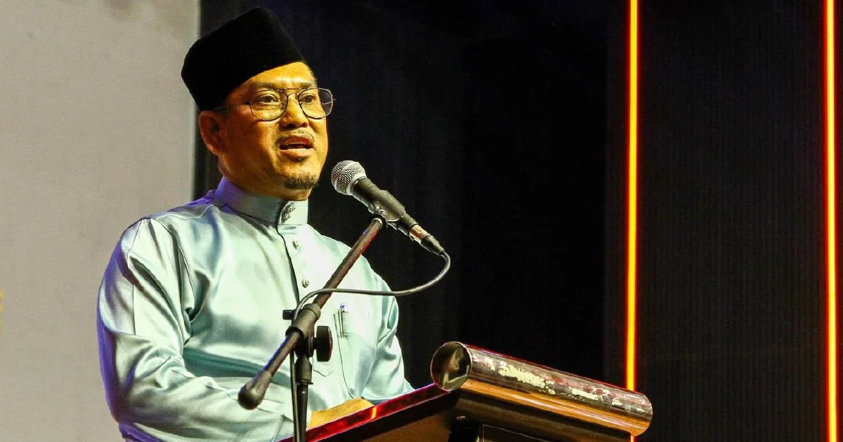 Bersatu Deputy Lashes Out at PN Coalition Partner Over Questionable Allegiance and Symbol Usage