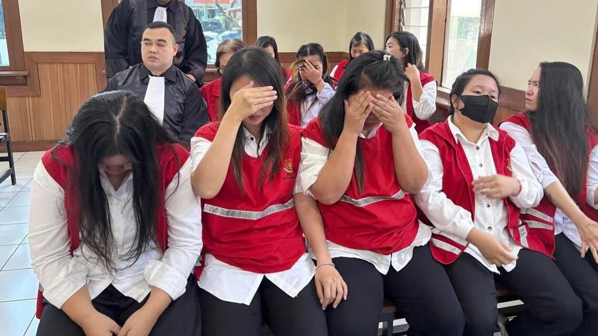 All 19 members of Indonesian baby-smuggling ring sentenced to prison after trafficking infants to Singapore