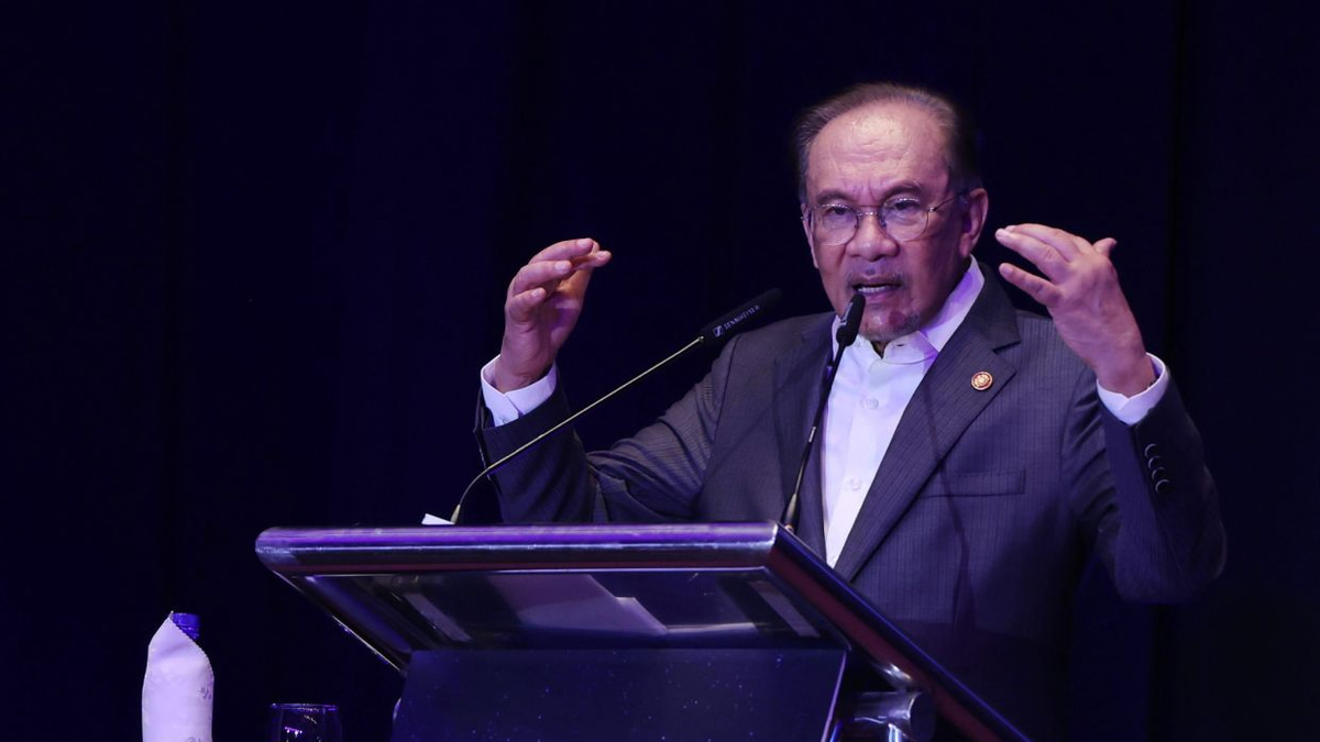 Malaysia to Distribute Free AI Subscriptions to 100,000 Young People Under New Digital Initiative