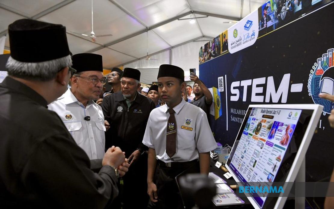 Anwar Approves RM4.6 Million for Islamic Institutions Across Penang