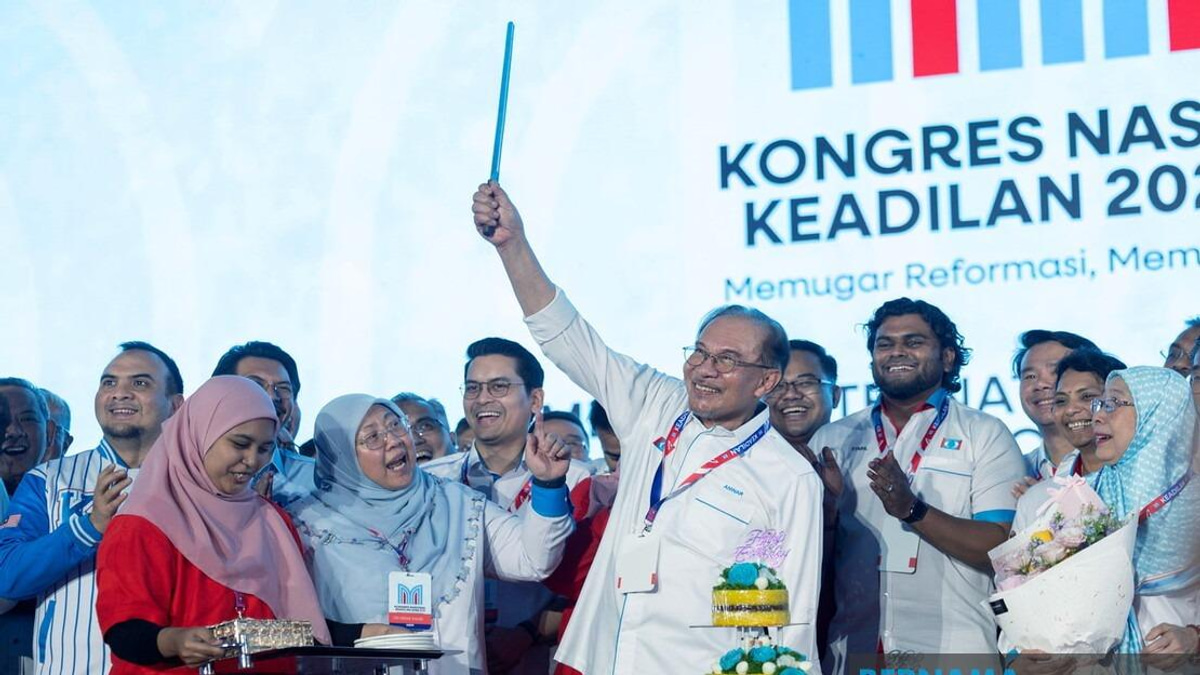 PKR Congress Charts Dual Path of Stability and Reform