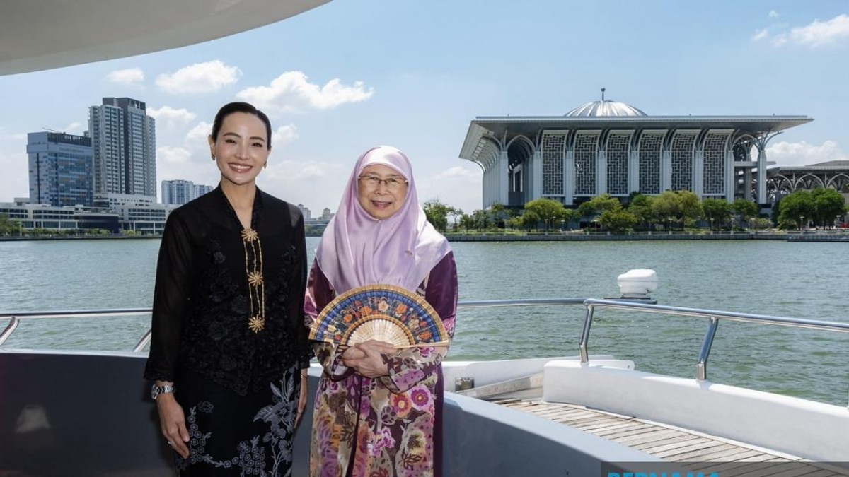 Thai PM's Wife Tours Putrajaya on Scenic Lake Cruise During Bilateral Visit