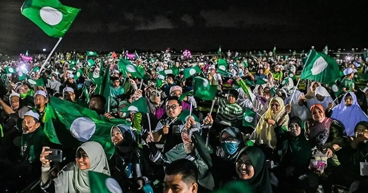 PAS President Hadi Accuses Coalition Partners of Weaponising Islamic Imagery in Political Campaign