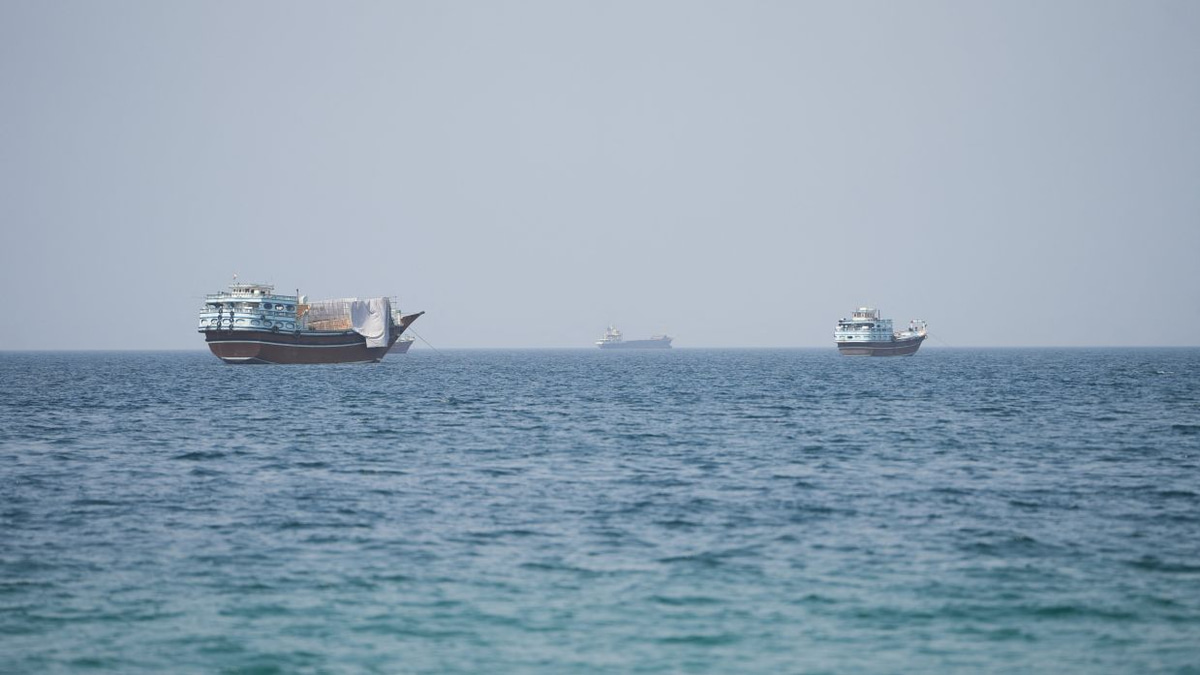 Iran signals Strait of Hormuz deal with Oman imminent, but wider accord still distant