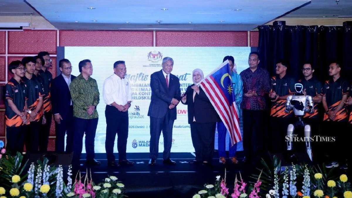 Zahid to Meet Nga Over Resignation Pledge Following BN's Commanding Johor Victory