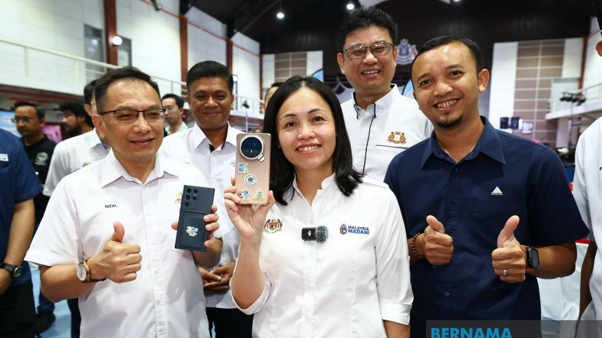 Malaysia Ramps Up Fight Against Online Scams, Removes Nearly 100,000 Pieces of Fraudulent Content