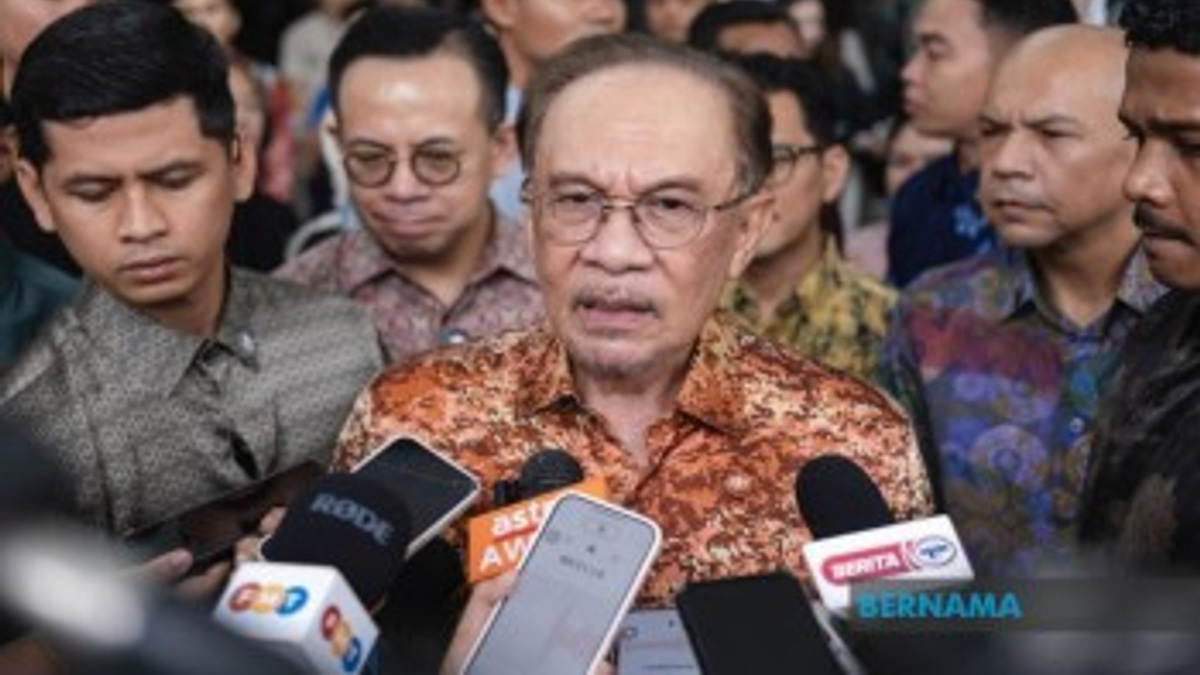 PM Anwar Rules Out GST Return, Opens Door to SST Refinements