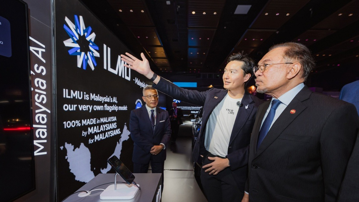 100,000 Young Malaysians To Access Free ILMUchat Pro AI Assistant For Three Months