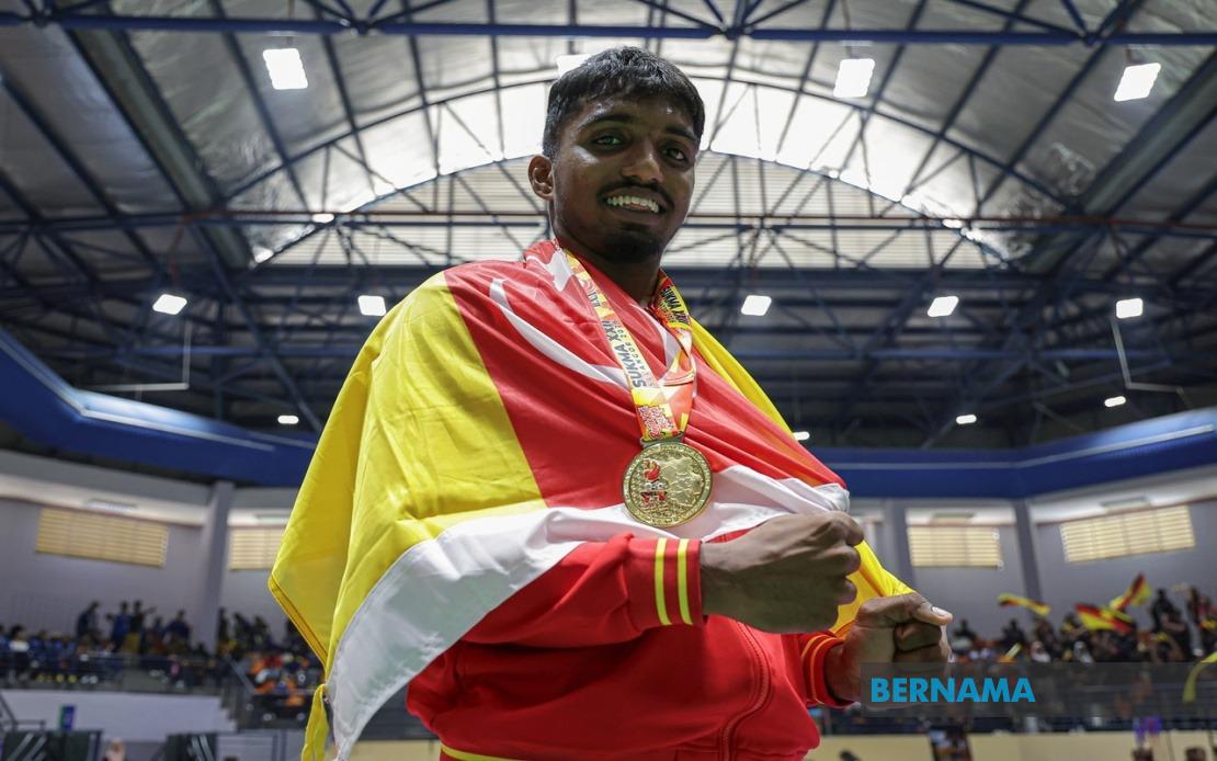 From Workshop to Podium: How Mahendran Defied Odds to Win SUKMA Silambam Triple Gold