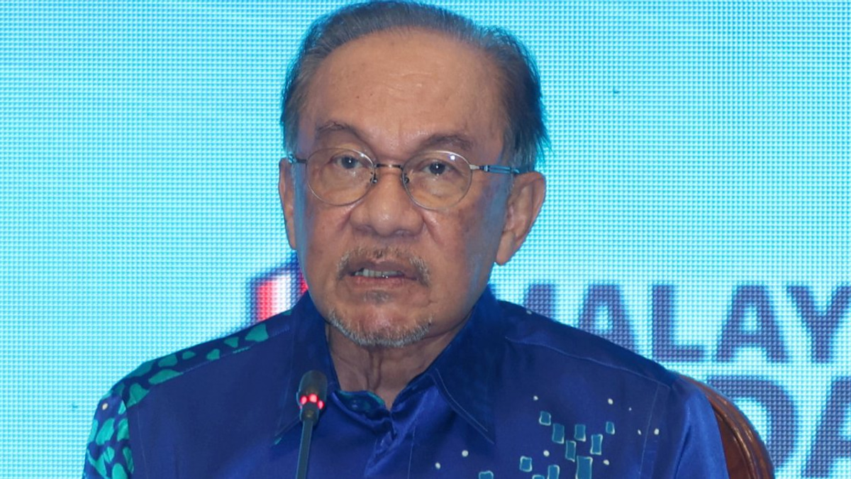 Anwar to Refer Saravanan's Letter to Authorities for Review