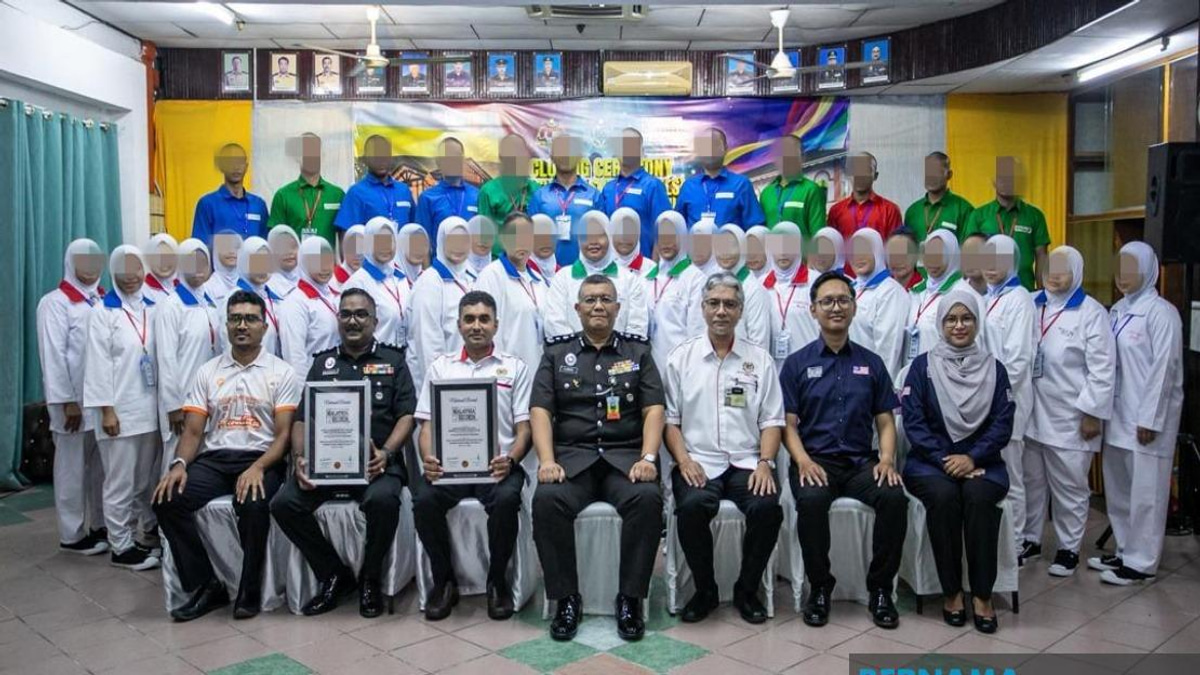 Saifuddin Commends Prisons Department for Life-Saving Training Record