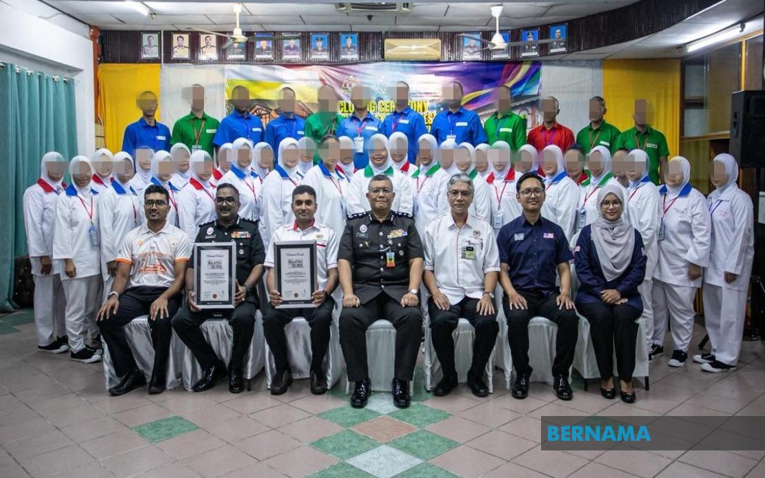 Saifuddin Commends Prisons Department for Life-Saving Training Record