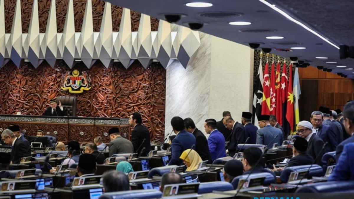 Parliamentary Walkout Over Tabung Haji Debate: Strategic Protest or Abdication of Duty?