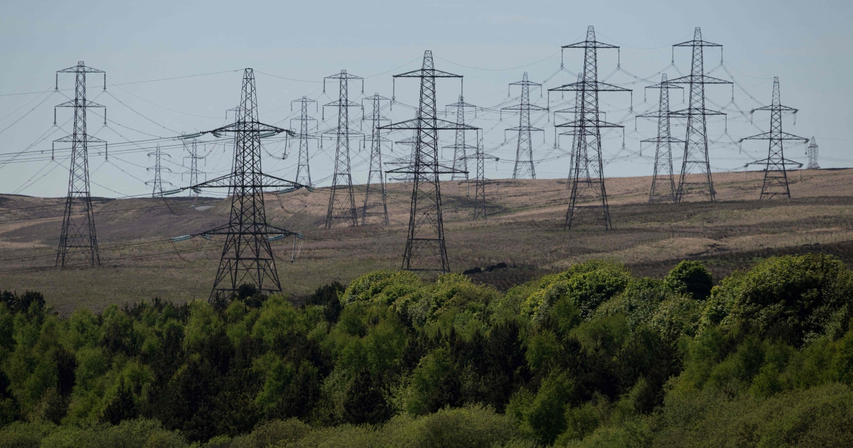 Britain's New Premier Pledges Tax Relief on Household Power Bills