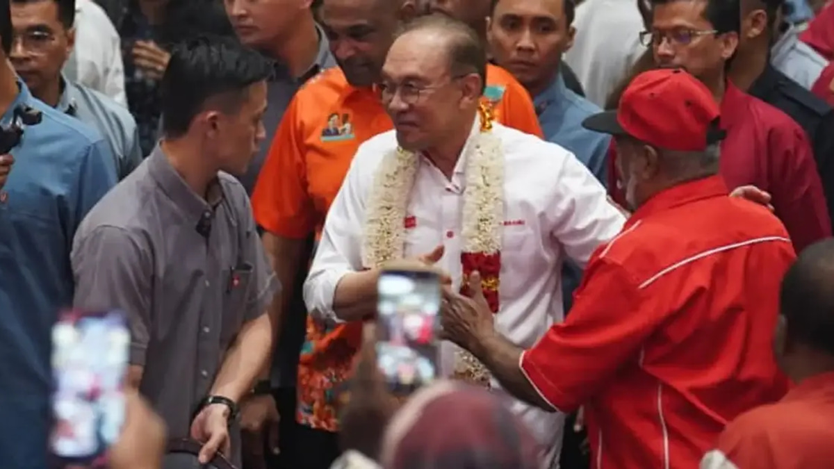 Anwar Takes Direct Helm of Indian Community Affairs