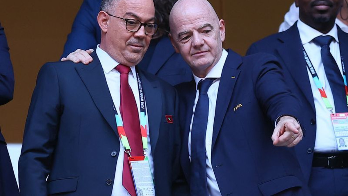 African Football Leaders Rally Behind Infantino Amid Leadership Crisis