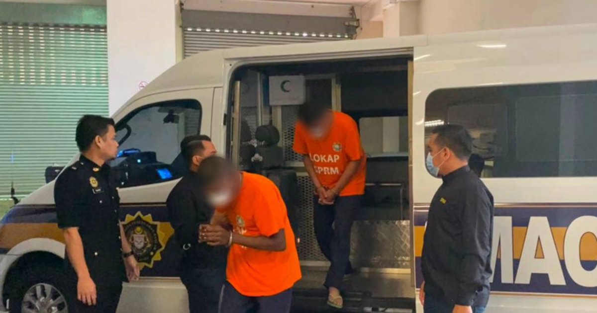 Two Highway Patrol Officers Held Over Alleged East Coast Expressway Bribery Scheme