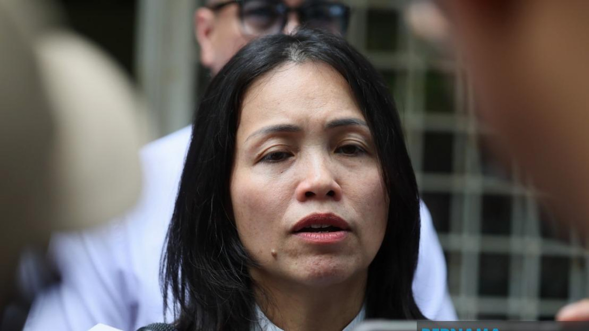 DAP's Teo Warns Against Manipulated Posters Ahead of Johor Election