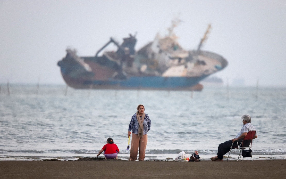 US Advises Citizens to Consider Departing West Asia as Regional Tensions Intensify