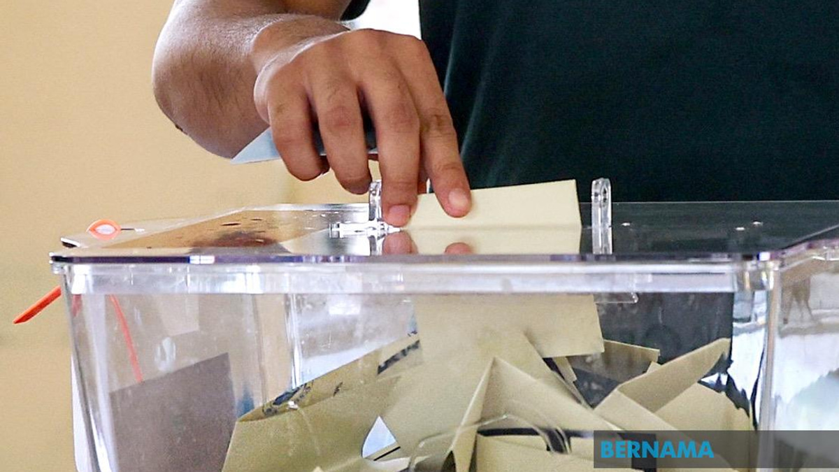 Johor Voter's 120km Journey Ends in Heartbreak After Missing Deadline by a Minute