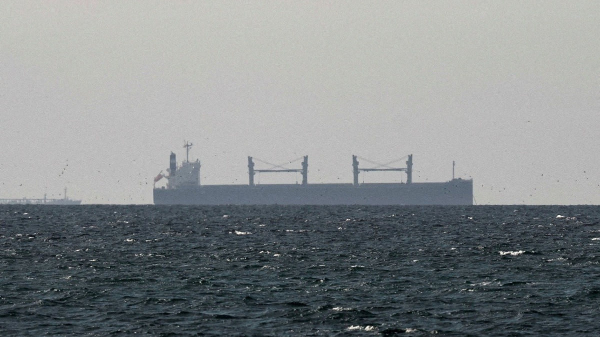 Iran's IRGC Claims Two Oil Tankers Hit Mines in Strait of Hormuz