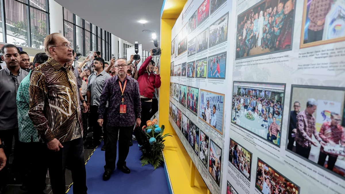 Anwar unveils RM1 million welfare fund for journalists at Hawana 2026 conference