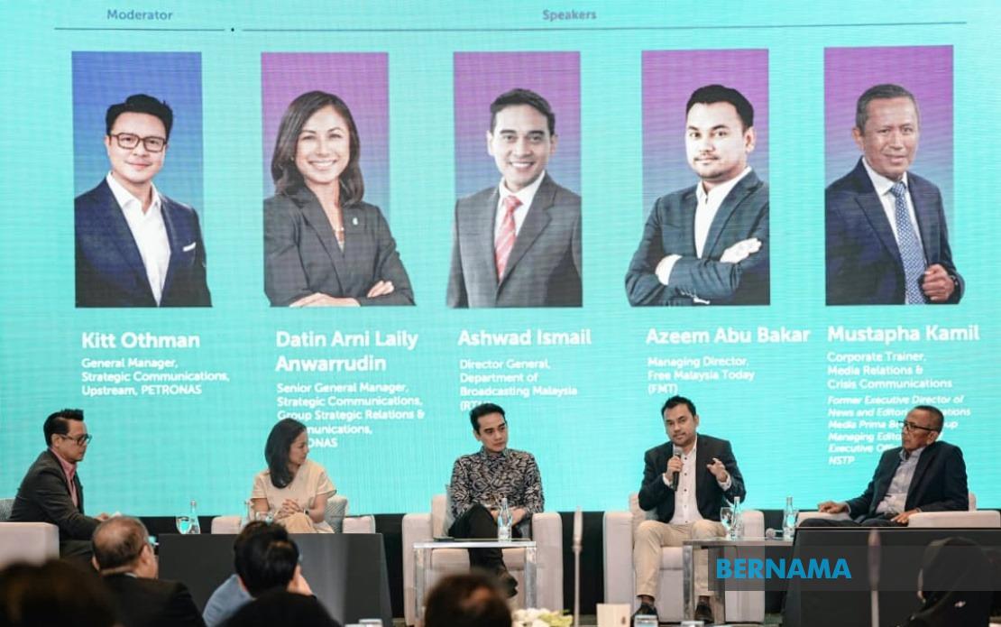 AI Revolution Demands New Playbook for Corporate Communications and Crisis Management