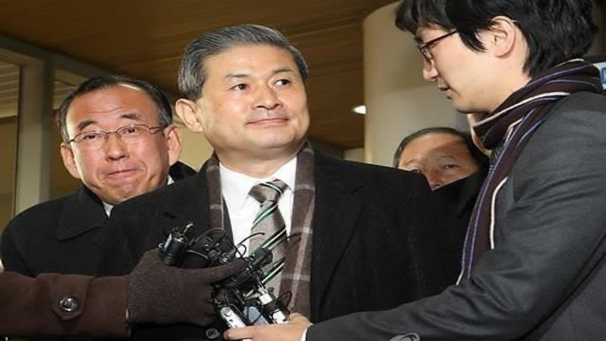 South Korea Revokes Top Science Award from Disgraced Stem Cell Researcher Hwang Woo-suk