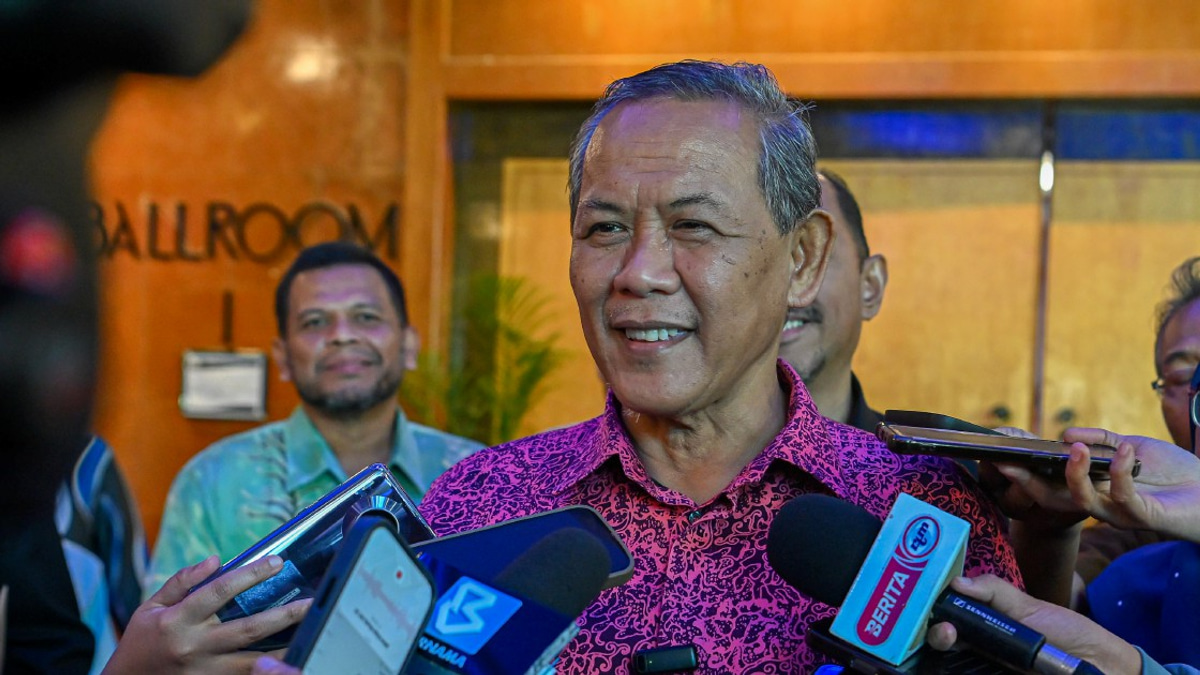 Focus on flood solutions, not politics, Negri Sembilan leader urges amid Linggi mitigation works